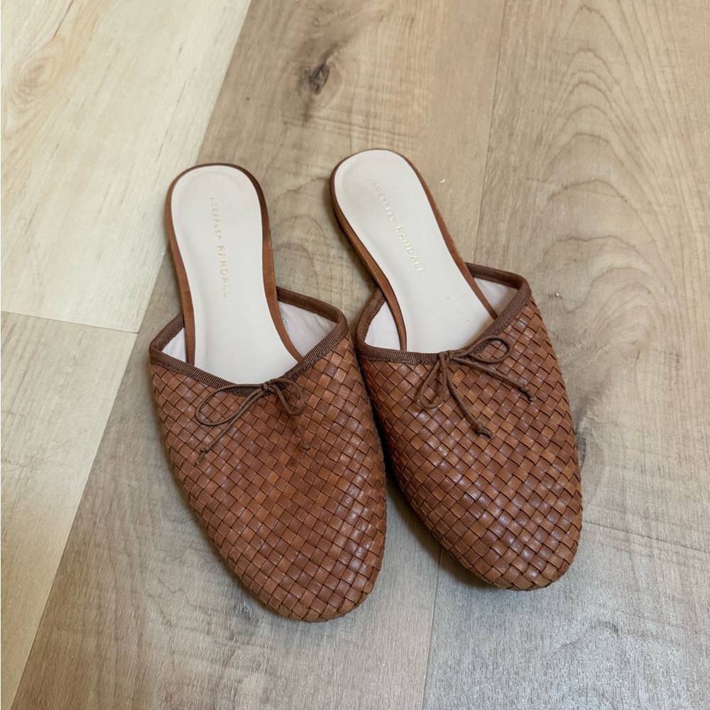 Loeffler Randall leather slides - size 9